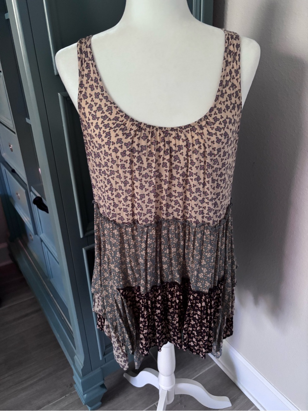 Edme & Esyllte Anthropologie Flowy Floral Tank